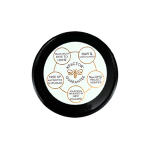 Wedderspoon Raw Manuka Honey 400 MGO 250g Unpasteurised label showing KFactor guarantee with sourcing and purity details